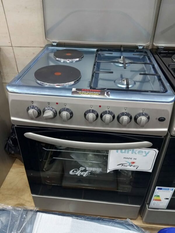 Super Chef free standing cooker 60x60cm stainless steel 2 gas-2 electric with Oven electric key Features: 60x60cm size 2 gas plates 2 electric plates nosel {low gas consumption} self ignition timer temperature light in oven rotteserie electric oven and grill.